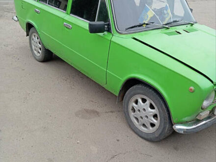 Зеленый ВАЗ 2101, объемом двигателя 1.3 л и пробегом 6 тыс. км за 400 $, фото 1 на Automoto.ua