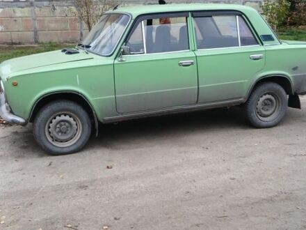 Зеленый ВАЗ 2101, объемом двигателя 0 л и пробегом 300 тыс. км за 787 $, фото 1 на Automoto.ua