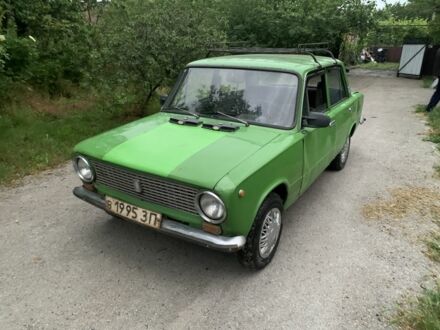 ВАЗ 2101 1983 у Запоріжжя на Automoto.ua Зелений ВАЗ 2101, об'ємом двигуна 1.3 л та пробігом 150 тис. км за 15000 $, фото 1 на Automoto.ua