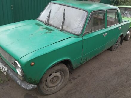 ВАЗ 2101 1984 в Славянске на Automoto.ua Зеленый ВАЗ 2101, объемом двигателя 1 л и пробегом 333 тыс. км за 121 $, фото 1 на Automoto.ua