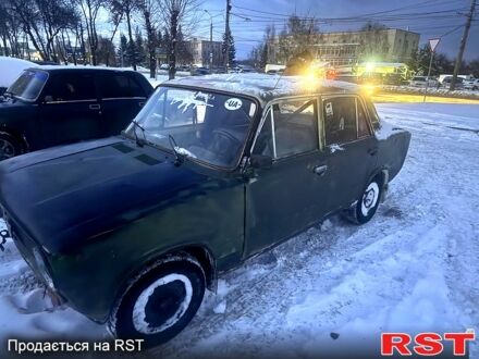 Зелений ВАЗ 2101, об'ємом двигуна 1.1 л та пробігом 200 тис. км за 300 $, фото 1 на Automoto.ua