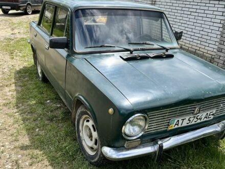 ВАЗ 2101 1988 в Надворной на Automoto.ua Зеленый ВАЗ 2101, объемом двигателя 1.6 л и пробегом 300 тыс. км за 218 $, фото 1 на Automoto.ua