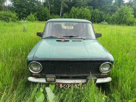 ВАЗ 2101 1989 в Нежине на Automoto.ua Зеленый ВАЗ 2101, объемом двигателя 0 л и пробегом 300 тыс. км за 240 $, фото 1 на Automoto.ua