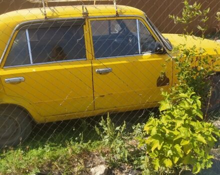 Оранжевый ВАЗ 2101, объемом двигателя 1 л и пробегом 200 тыс. км за 240 $, фото 4 на Automoto.ua