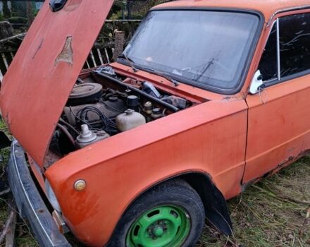 Оранжевый ВАЗ 2101, объемом двигателя 1 л и пробегом 100 тыс. км за 167 $, фото 3 на Automoto.ua