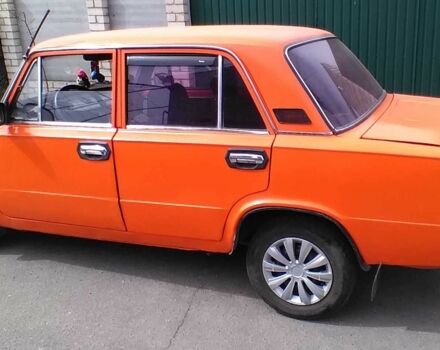 Оранжевый ВАЗ 2101, объемом двигателя 0.13 л и пробегом 999 тыс. км за 641 $, фото 2 на Automoto.ua