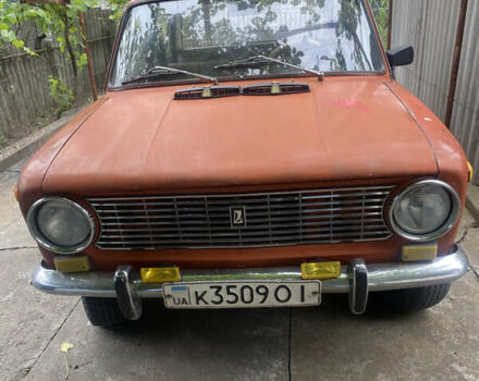 Оранжевый ВАЗ 2101, объемом двигателя 1.1 л и пробегом 340 тыс. км за 886 $, фото 3 на Automoto.ua