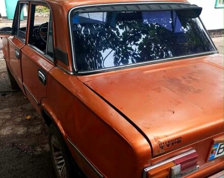 ВАЗ 2101 1979 у Кропивницькому (Кіровограді) на Automoto.ua Помаранчевий ВАЗ 2101, об'ємом двигуна 1.3 л та пробігом 200 тис. км за 500 $, фото 4 на Automoto.ua