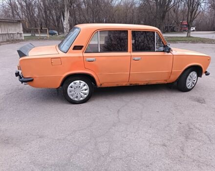 Оранжевый ВАЗ 2101, объемом двигателя 1.3 л и пробегом 200 тыс. км за 650 $, фото 3 на Automoto.ua