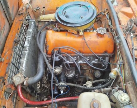 Помаранчевий ВАЗ 2101, об'ємом двигуна 1.3 л та пробігом 300 тис. км за 213 $, фото 4 на Automoto.ua