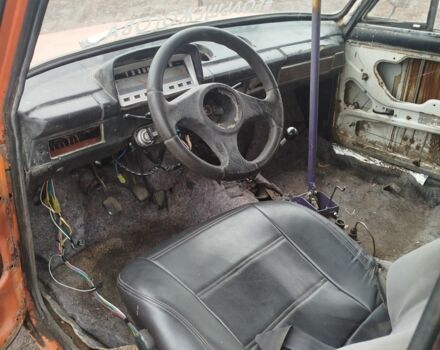 Помаранчевий ВАЗ 2101, об'ємом двигуна 1.3 л та пробігом 300 тис. км за 213 $, фото 3 на Automoto.ua