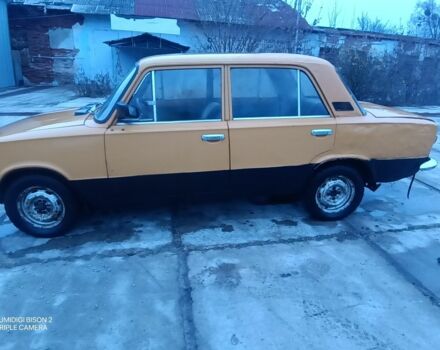 Оранжевый ВАЗ 2101, объемом двигателя 0 л и пробегом 100 тыс. км за 400 $, фото 3 на Automoto.ua