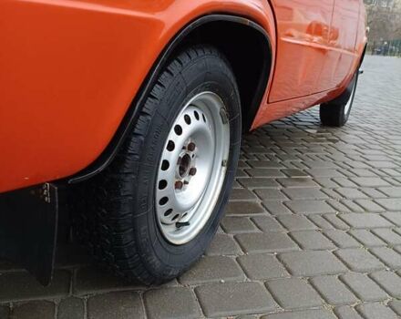 Помаранчевий ВАЗ 2101, об'ємом двигуна 1.2 л та пробігом 300 тис. км за 750 $, фото 5 на Automoto.ua