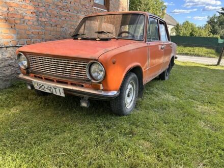 ВАЗ 2101 1975 у Тернополі на Automoto.ua Помаранчевий ВАЗ 2101, об'ємом двигуна 1.3 л та пробігом 35 тис. км за 10500 $, фото 1 на Automoto.ua