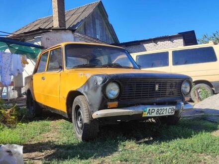 ВАЗ 2101 1976 в Кривом Роге на Automoto.ua Оранжевый ВАЗ 2101, объемом двигателя 1 л и пробегом 1 тыс. км за 316 $, фото 1 на Automoto.ua