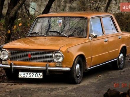 Помаранчевий ВАЗ 2101, об'ємом двигуна 1.5 л та пробігом 74 тис. км за 570 $, фото 1 на Automoto.ua