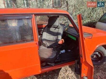 Оранжевый ВАЗ 2101, объемом двигателя 1.5 л и пробегом 500 тыс. км за 600 $, фото 1 на Automoto.ua