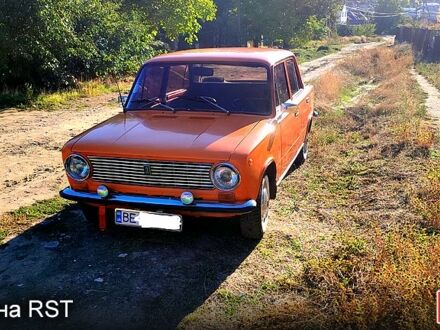 Оранжевый ВАЗ 2101, объемом двигателя 1.3 л и пробегом 100 тыс. км за 1200 $, фото 1 на Automoto.ua