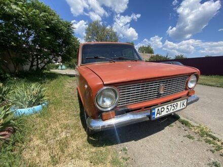 Оранжевый ВАЗ 2101, объемом двигателя 1.3 л и пробегом 3 тыс. км за 723 $, фото 1 на Automoto.ua