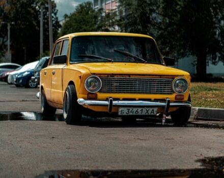 Оранжевый ВАЗ 2101, объемом двигателя 1.7 л и пробегом 100 тыс. км за 750 $, фото 1 на Automoto.ua