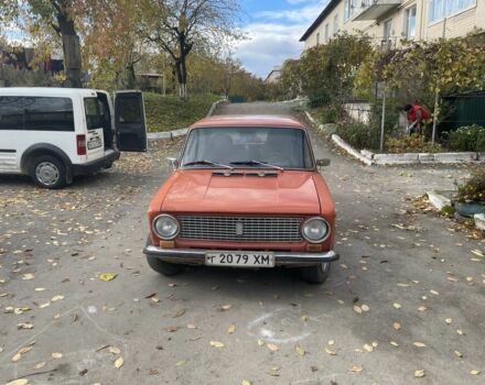 Оранжевый ВАЗ 2101, объемом двигателя 1.2 л и пробегом 200 тыс. км за 450 $, фото 1 на Automoto.ua