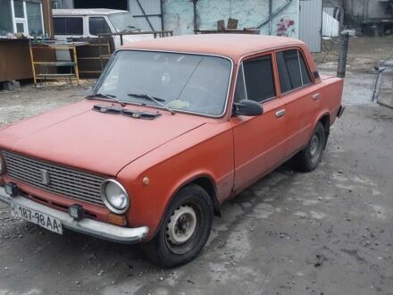 Оранжевый ВАЗ 2101, объемом двигателя 0 л и пробегом 200 тыс. км за 355 $, фото 1 на Automoto.ua