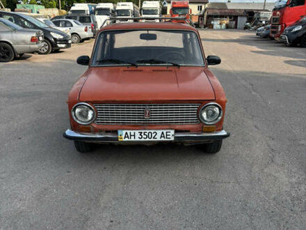 ВАЗ 2101 1985 у Кропивницькому (Кіровограді) на Automoto.ua Помаранчевий ВАЗ 2101, об'ємом двигуна 1.2 л та пробігом 290 тис. км за 506 $, фото 1 на Automoto.ua