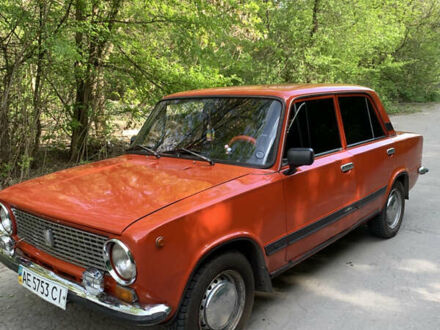ВАЗ 2101 1986 в Желтых Водах на Automoto.ua Оранжевый ВАЗ 2101, объемом двигателя 1.2 л и пробегом 63 тыс. км за 844 $, фото 1 на Automoto.ua