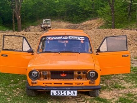 Оранжевый ВАЗ 2101, объемом двигателя 5 л и пробегом 100 тыс. км за 850 $, фото 1 на Automoto.ua