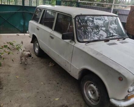 Белый ВАЗ 2102, объемом двигателя 1.5 л и пробегом 10 тыс. км за 650 $, фото 2 на Automoto.ua
