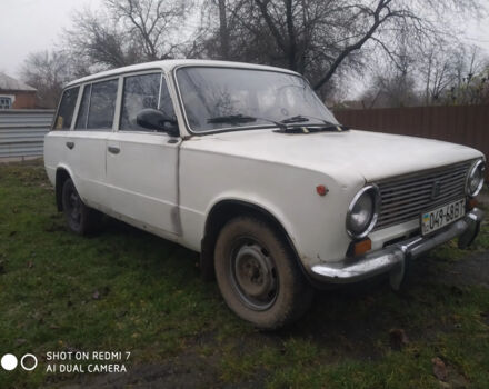 Белый ВАЗ 2102, объемом двигателя 1.5 л и пробегом 250 тыс. км за 380 $, фото 3 на Automoto.ua