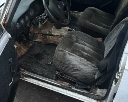 Белый ВАЗ 2102, объемом двигателя 1.3 л и пробегом 200 тыс. км за 358 $, фото 4 на Automoto.ua