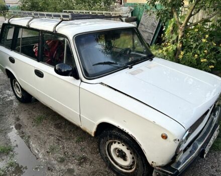 Белый ВАЗ 2102, объемом двигателя 1.2 л и пробегом 300 тыс. км за 604 $, фото 1 на Automoto.ua