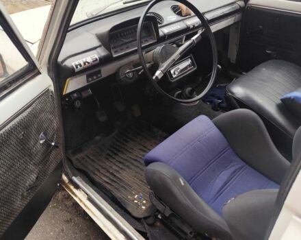 Белый ВАЗ 2102, объемом двигателя 1.5 л и пробегом 70 тыс. км за 500 $, фото 4 на Automoto.ua