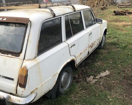 Белый ВАЗ 2102, объемом двигателя 1.2 л и пробегом 100 тыс. км за 239 $, фото 3 на Automoto.ua