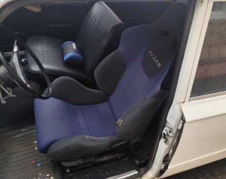 Белый ВАЗ 2102, объемом двигателя 1.5 л и пробегом 70 тыс. км за 500 $, фото 3 на Automoto.ua