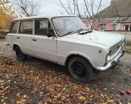 Белый ВАЗ 2102, объемом двигателя 1.7 л и пробегом 100 тыс. км за 537 $, фото 3 на Automoto.ua