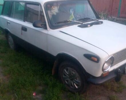 Белый ВАЗ 2102, объемом двигателя 1.2 л и пробегом 50 тыс. км за 599 $, фото 2 на Automoto.ua