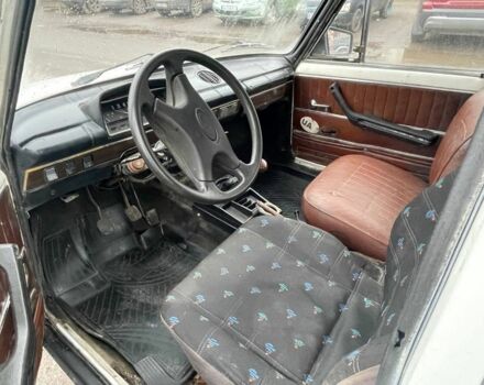 Белый ВАЗ 2102, объемом двигателя 0 л и пробегом 225 тыс. км за 332 $, фото 3 на Automoto.ua