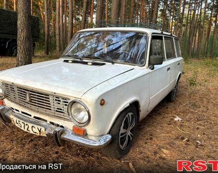 Белый ВАЗ 2102, объемом двигателя 1.3 л и пробегом 123 тыс. км за 350 $, фото 1 на Automoto.ua