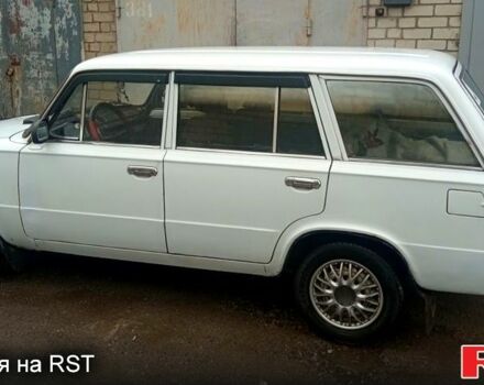 Белый ВАЗ 2102, объемом двигателя 1.2 л и пробегом 280 тыс. км за 1100 $, фото 1 на Automoto.ua