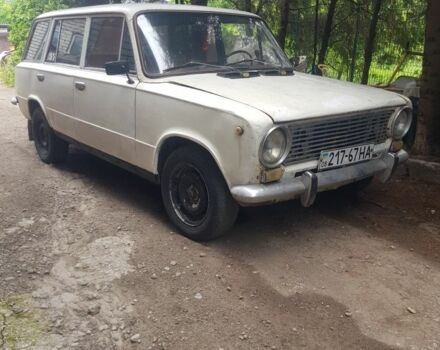Белый ВАЗ 2102, объемом двигателя 1 л и пробегом 200 тыс. км за 358 $, фото 1 на Automoto.ua