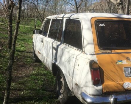 Белый ВАЗ 2102, объемом двигателя 1.2 л и пробегом 300 тыс. км за 313 $, фото 1 на Automoto.ua