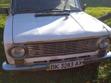 Белый ВАЗ 2102, объемом двигателя 0 л и пробегом 293 тыс. км за 400 $, фото 1 на Automoto.ua
