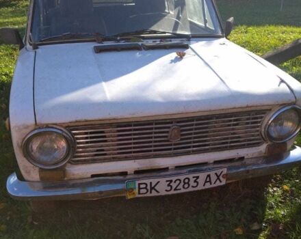 Белый ВАЗ 2102, объемом двигателя 0 л и пробегом 293 тыс. км за 400 $, фото 1 на Automoto.ua