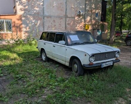 Белый ВАЗ 2102, объемом двигателя 1 л и пробегом 1000 тыс. км за 202 $, фото 1 на Automoto.ua