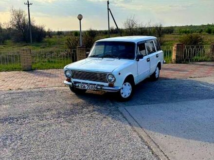 ВАЗ 2102 1979 у Новомосковске на Automoto.ua Білий ВАЗ 2102, об'ємом двигуна 16 л та пробігом 200 тис. км за 500 $, фото 1 на Automoto.ua