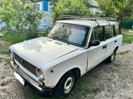 ВАЗ 2102 1981 в Кременчуге на Automoto.ua Белый ВАЗ 2102, объемом двигателя 0 л и пробегом 300 тыс. км за 607 $, фото 1 на Automoto.ua