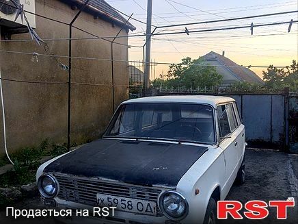 ВАЗ 2102 1982 в Татарбунарах на Automoto.ua Белый ВАЗ 2102, объемом двигателя 1.3 л и пробегом 0 тыс. км за 400 $, фото 1 на Automoto.ua