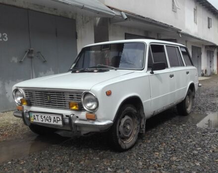 Белый ВАЗ 2102, объемом двигателя 1.2 л и пробегом 100 тыс. км за 1000 $, фото 1 на Automoto.ua